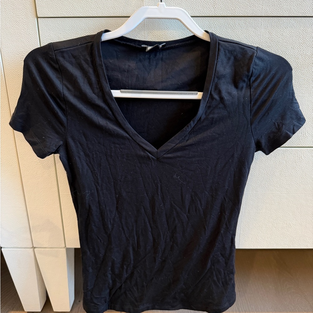 Express Fitted Black V-Neck